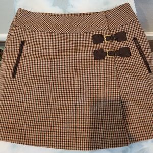 Houndstooth mini-skirt (Zara British Collection, size USA 6)